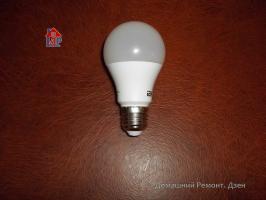 Hvordan bruke lyspærer med strømforsyningsproblemer jeg fant. uvanlig historie